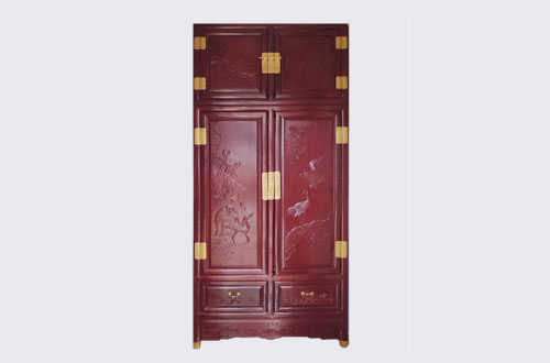 衢州高端中式家居装修深红色纯实木衣柜